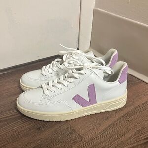 Veja Women's White and Lavender Sneakers NEVER WORN